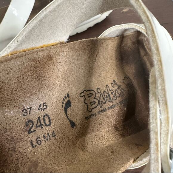 Birki’s Birkenstock White Patent 3 Strap Buckle Slide Sandals Size 37 US 6 - Picture 9 of 10